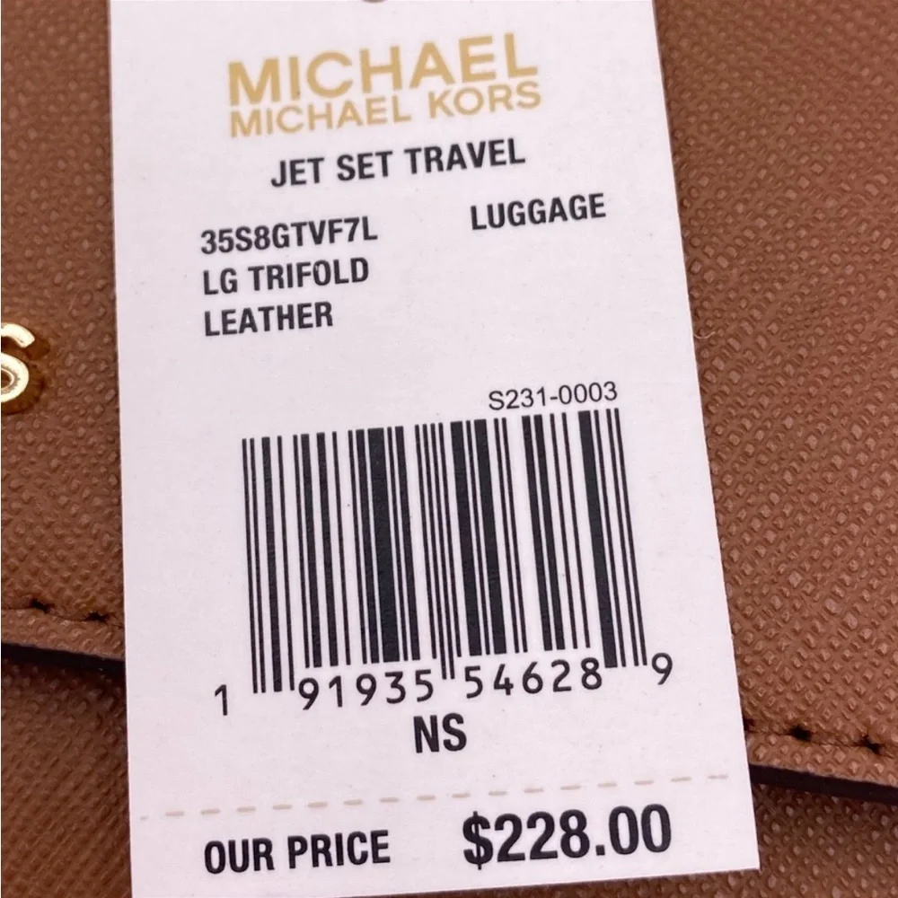 Michael Kors Trifold Wallet Luggage - Picture 9 of 9